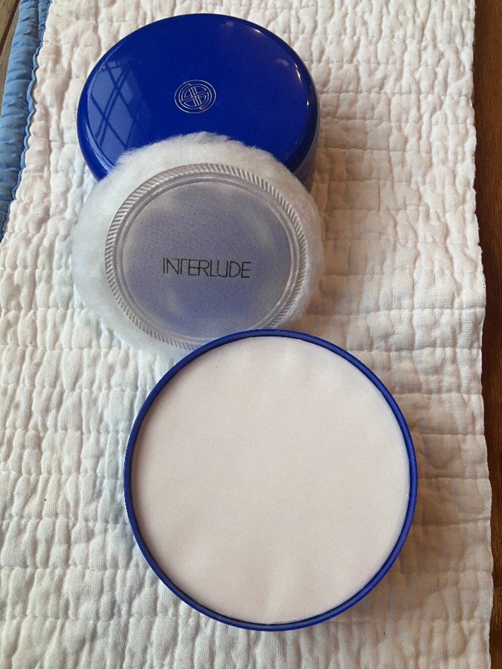 INTERLUDE dusting powder, never used